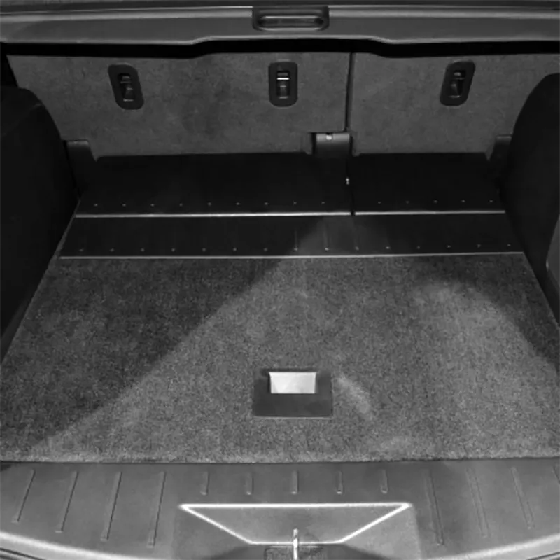2015 Equinox Cargo Area Close Out | Charcoal