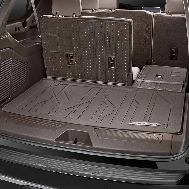 suburban cargo liner