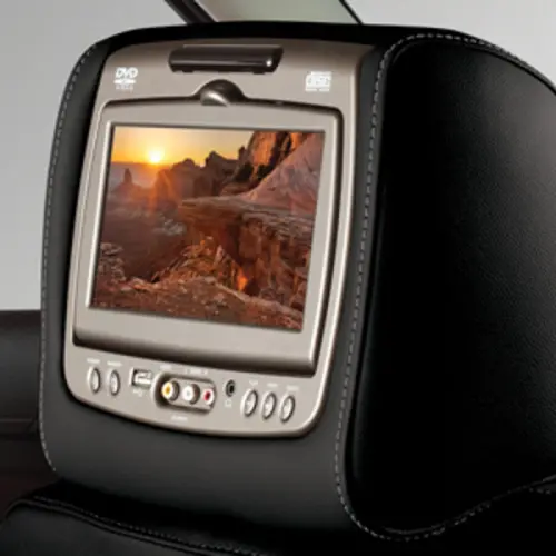 2018 Sierra 2500 Dual DVD Headrest System | Jet Black Leather | Gray